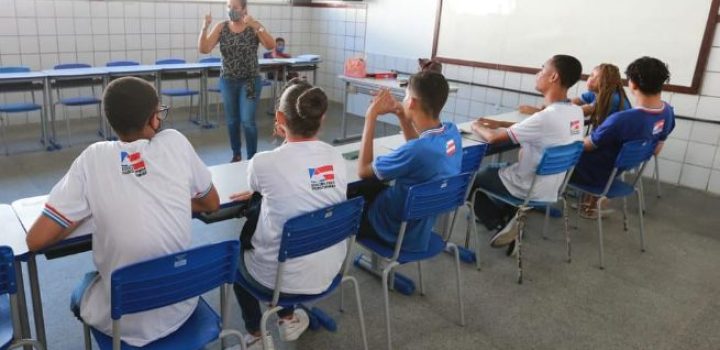 Governo propõe estender parte do repasse dos precatórios a todos os profissionais da Educação Básica