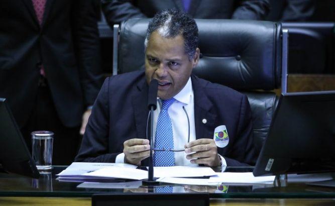 Você está visualizando atualmente Câmara aprova projeto que exige revisão anual de valores pagos pelo SUS a hospitais conveniados
