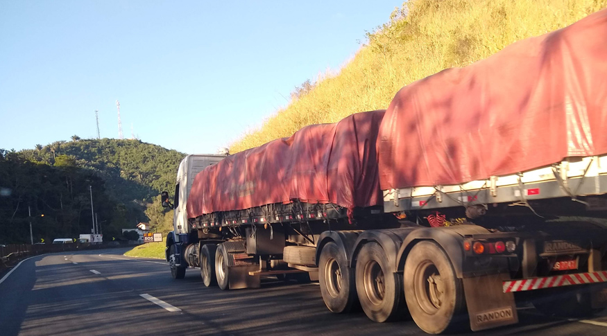 Você está visualizando atualmente Com expansão de 0,5% em julho, serviços têm terceira alta consecutiva