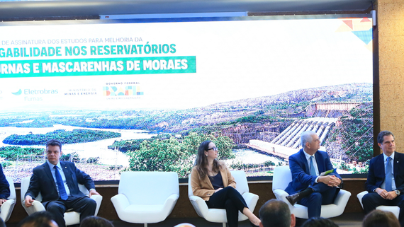 Você está visualizando atualmente Alexandre Silveira destaca desenvolvimento social e sustentabilidade para expansão de transporte aquaviário em Furnas