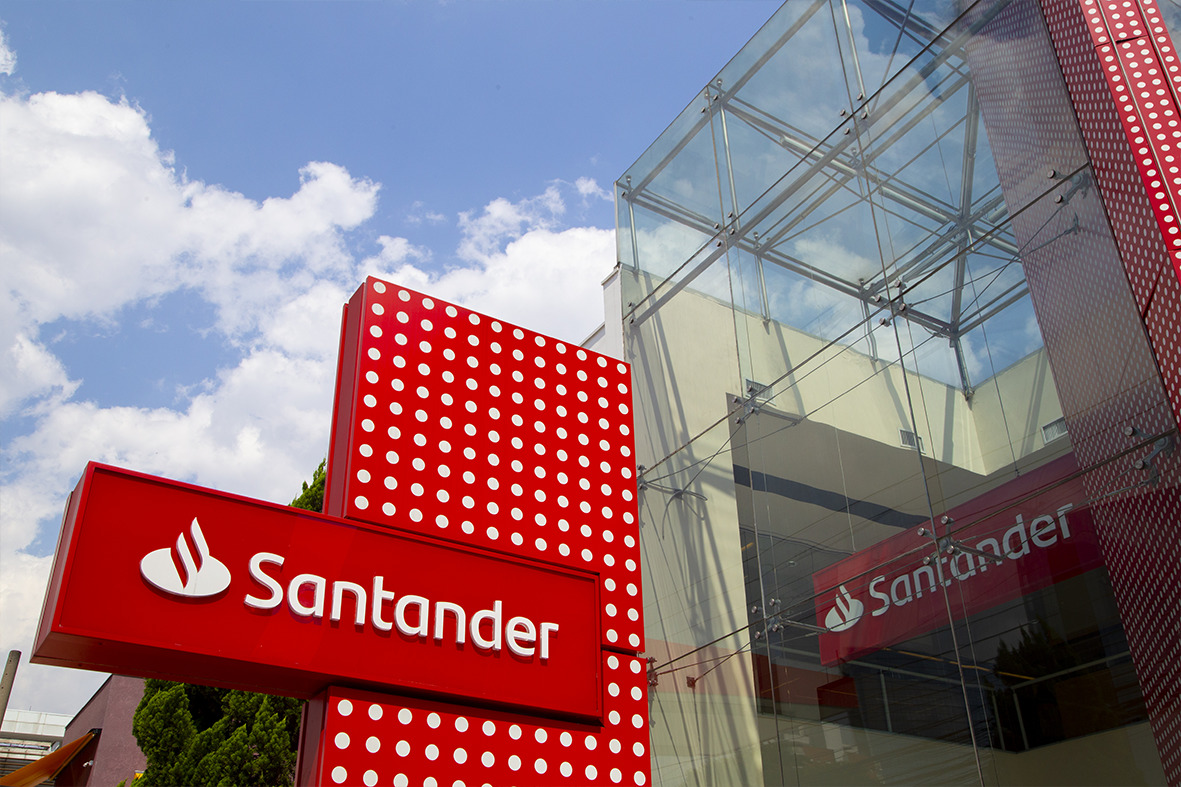 Você está visualizando atualmente Santander com vagas para contratação de assessores de investimento na Bahia