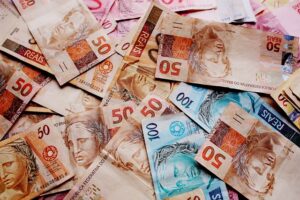 Leia mais sobre o artigo Governo apresenta déficit primário de R$ 101 bi no segundo quadrimestre