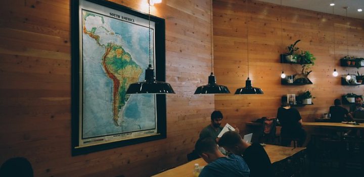 Coworkings ganham força nas empresas por eficiência operacional