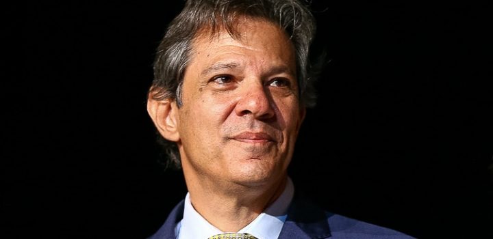 Haddad projeta déficit de R$ 130 bi este ano e reafirma meta para 2024