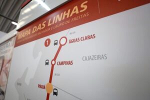 Leia mais sobre o artigo Governador inaugura estação do metrô e autoriza licitação de R$ 3,6 bi do VLT