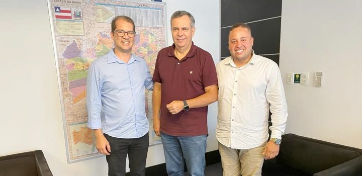 Parceiro do UB em Salvador, PDT anuncia apoio à reeleição de prefeito de Teixeira de Freitas