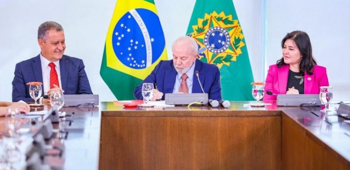 Lula sanciona Lei Orçamentária Anual para equilíbrio fiscal e responsabilidade social