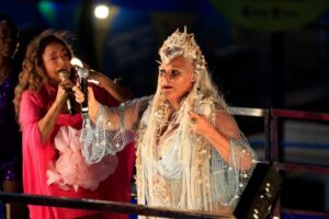 Leia mais sobre o artigo Daniela e Xandy abrem o primeiro dia de Carnaval no circuito Osmar