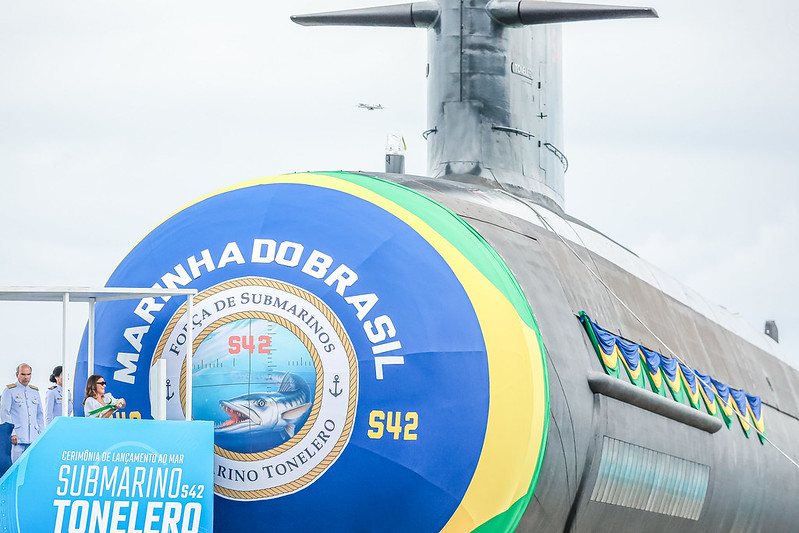 Você está visualizando atualmente Lula e Macron lançam submarino Tonelero em parceria