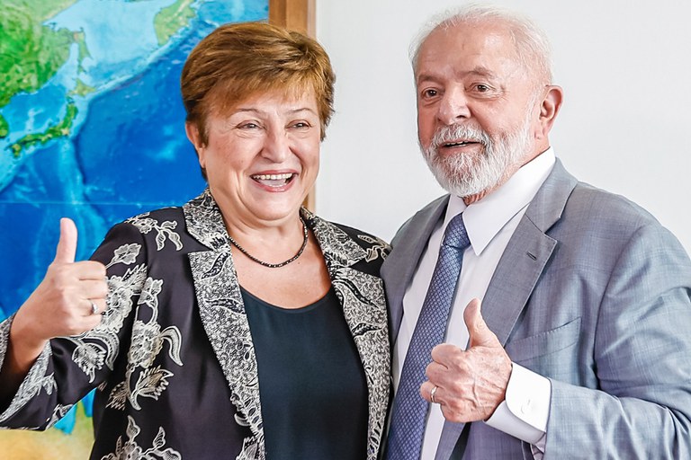 Você está visualizando atualmente Lula conversa com FMI sobre reforma do sistema financeiro global
