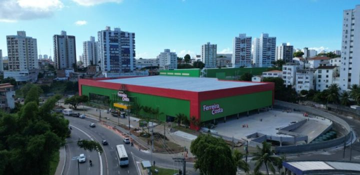 Home Center Ferreira Costa Barris é aberto ao público