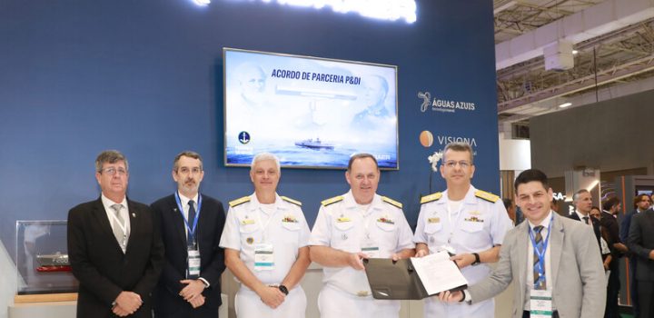 Marinha e Embraer assinam acordo de inovação