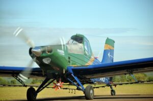 Leia mais sobre o artigo Embraer expõe avião agrícola Ipanema 203 no Bahia Farm Show