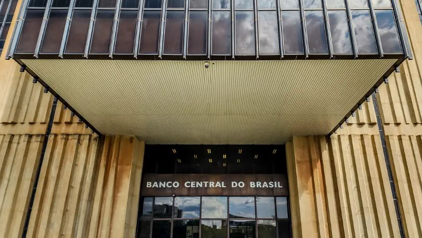 Você está visualizando atualmente Mercado financeiro projeta inflação de 3,88% em 2024