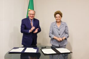 Leia mais sobre o artigo Alckmin e Dilma formalizam R$ 5,7 bi do Brics para o RS