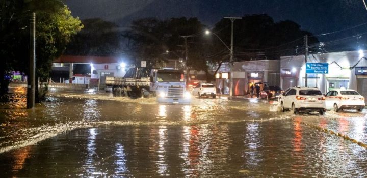 Enchentes no RS causaram prejuízos de R$ 3,32 bilhões ao varejo