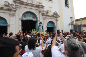 Leia mais sobre o artigo Setur-BA realiza pesquisa turística na Festa da Boa Morte