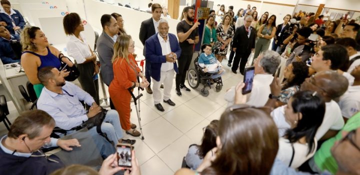 Bahia inaugura 1ª central de atendimento inclusiva no SAC