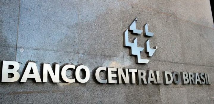 Setor público tem déficit primário de R$21,4 bilhões em agosto