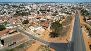 Leia mais sobre o artigo Investimento em infraestrutura transforma Vitória da Conquista