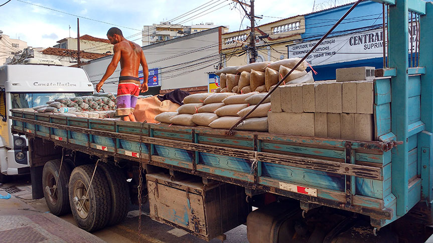 Você está visualizando atualmente Preços da construção variam 0,35% em setembro