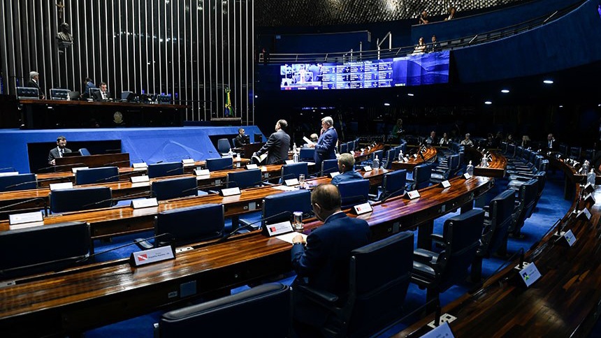 Você está visualizando atualmente Senado aprova Inventário Nacional de Substâncias Químicas