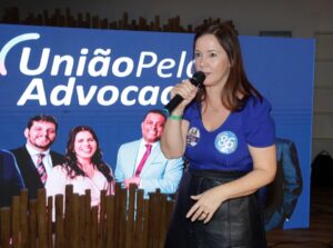 Leia mais sobre o artigo Advocacia de Ilhéus recebe Daniela Borges