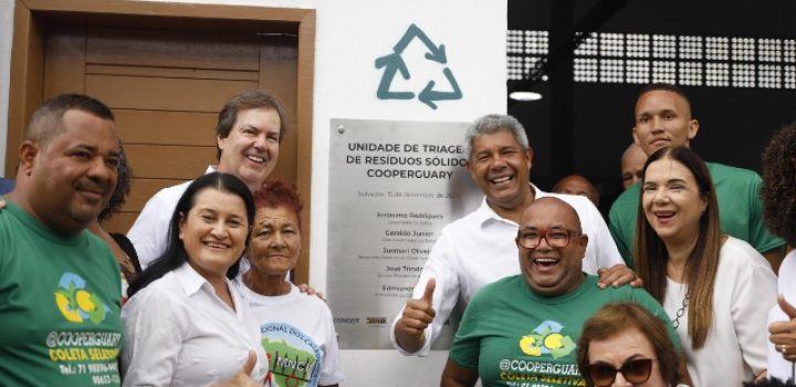 Catadores de material reciclável ganham galpão de triagem