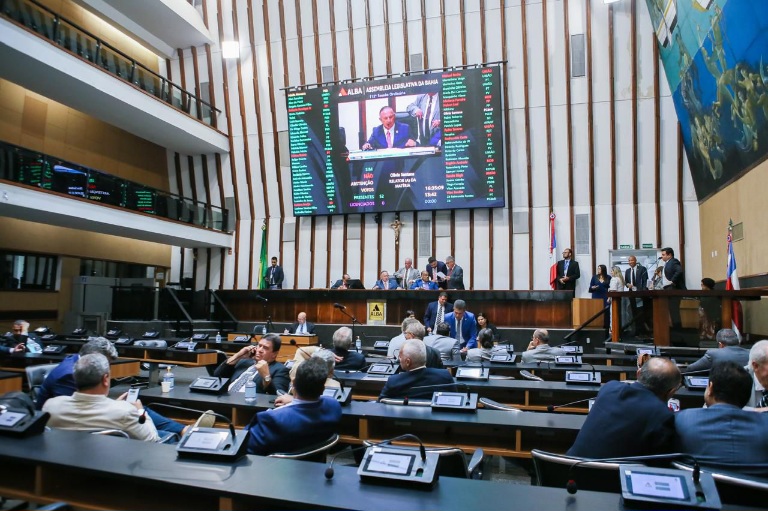 Assembleia da Bahia aprova orçamento de 2025