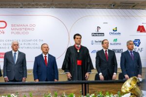 Leia mais sobre o artigo Presidente da ALBA defende debate sobre impacto das mudanças climáticas