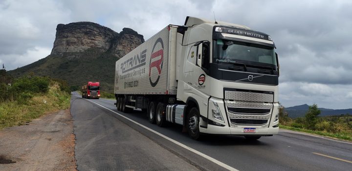 Serviços crescem 1,1% em outubro com alta dos transportes