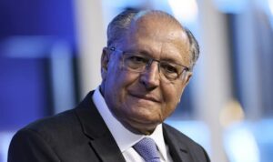 Leia mais sobre o artigo Dia histórico e estratégico, afirma Alckmin sobre acordo Mercosul-UE