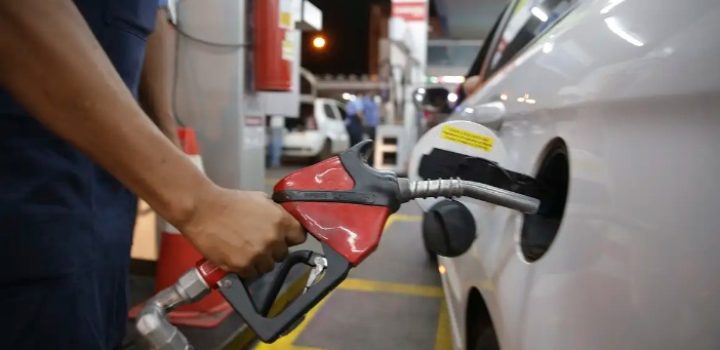 Gasolina e etanol encerram 2024 em alta com aumento em dezembro