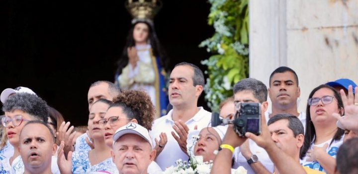 Prefeito Bruno Reis revela desejos para Salvador durante Lavagem do Bonfim