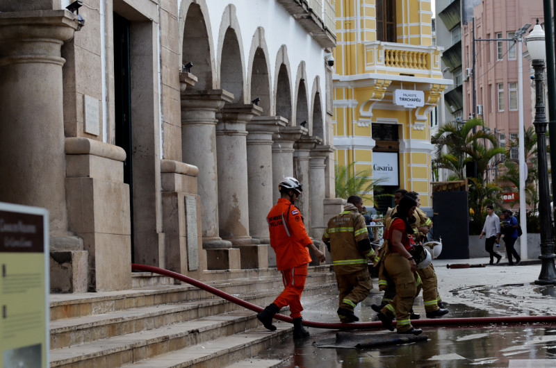 Você está visualizando atualmente Presidente da Câmara de Salvador adota providências para recuperar instalações