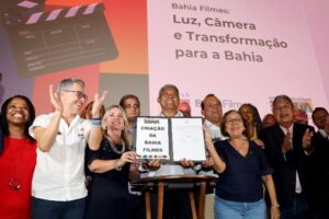 Leia mais sobre o artigo Governador sanciona lei que cria a Bahia Filmes, 1ª empresa estadual de audiovisual do Brasil