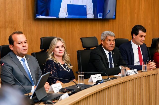 Você está visualizando atualmente Ivana Bastos realiza 1ª agenda pública como presidente da ALBA