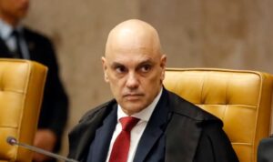 Leia mais sobre o artigo Moraes levanta sigilo de delação em que Cid implica Bolsonaro