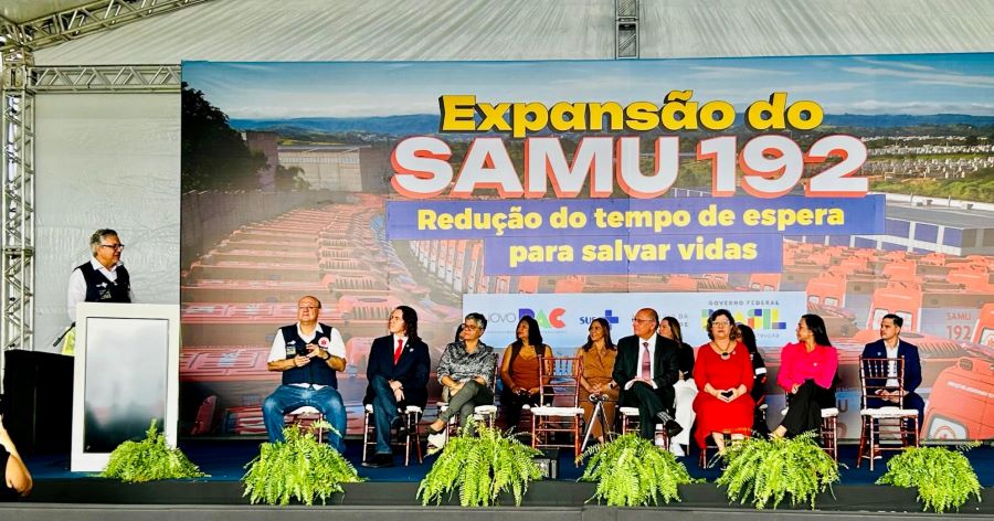 Você está visualizando atualmente Bahia universaliza cobertura do Samu com entrega de 35 novas ambulâncias do Ministério da Saúde