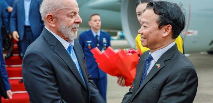 Com comércio bilateral em patamar recorde, Lula inicia visita de Estado ao Vietnã