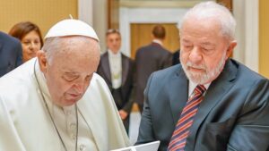 Leia mais sobre o artigo Lula decreta luto pela morte do Papa Francisco