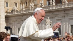 Leia mais sobre o artigo Vaticano anuncia morte do Papa Francisco