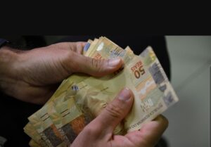 Leia mais sobre o artigo Desocupação chega a 7% no tri encerrado em março