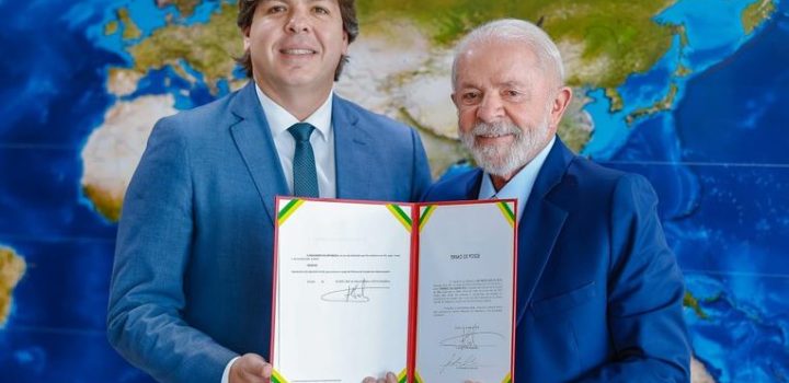 Nomeação e posse do novo ministro das Comunicações, Frederico de Siqueira Filho