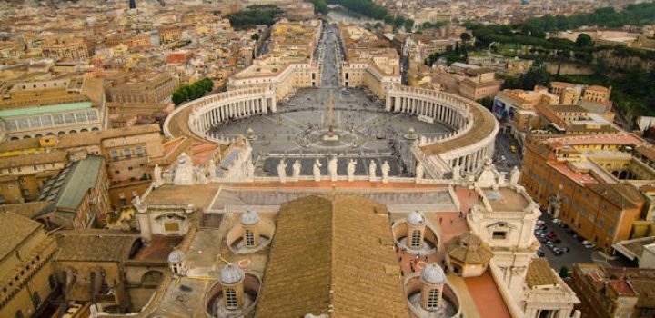 A Igreja Católica eterna e sua dimensão temporal