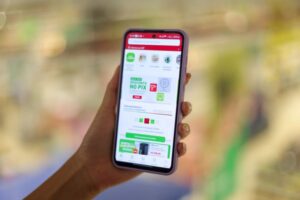 Leia mais sobre o artigo Ferreira Costa lança APP WEEK para clientes