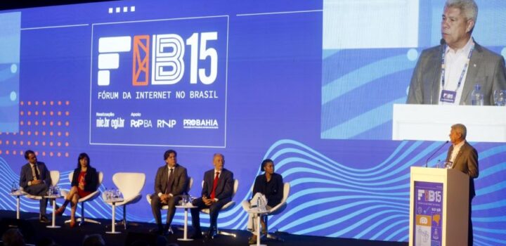15º Fórum da Internet no Brasil debate ética digital, inteligência artificial e inclusão