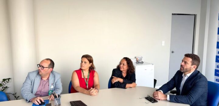 ABPEFA participa de reunião com vereadora Aladilce e secretário Rodrigo Alves sobre políticas de saúde para pessoas com epilepsia