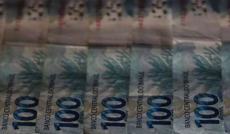 Tesouro paga R$ 820,78 milhões em dívidas de estados e municípios