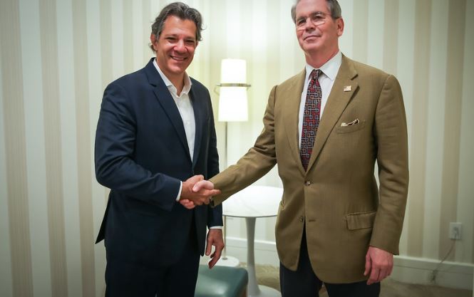 Você está visualizando atualmente Haddad discute relações econômicas com secretário do Tesouro dos Estados Unidos
